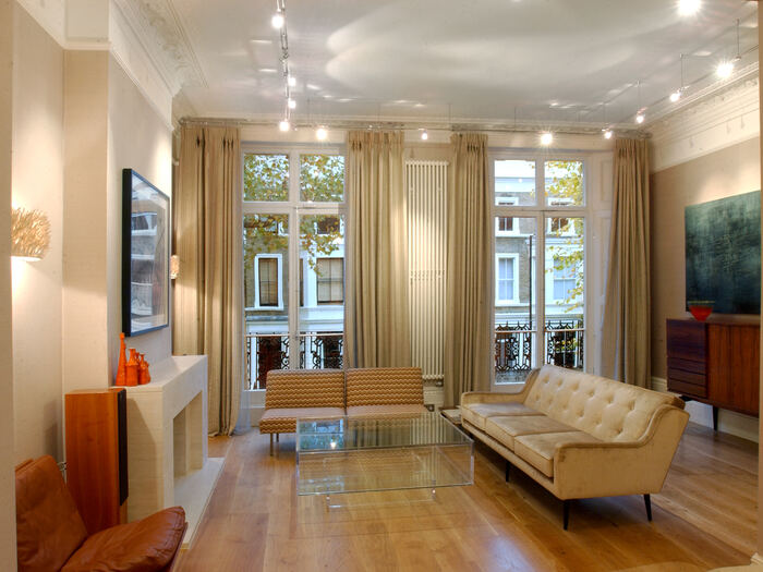 Notting Hill Gate — Living room, finished